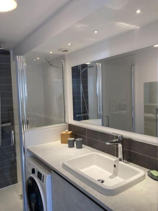 Appartement Les Corsaires Гранвиль Экстерьер фото